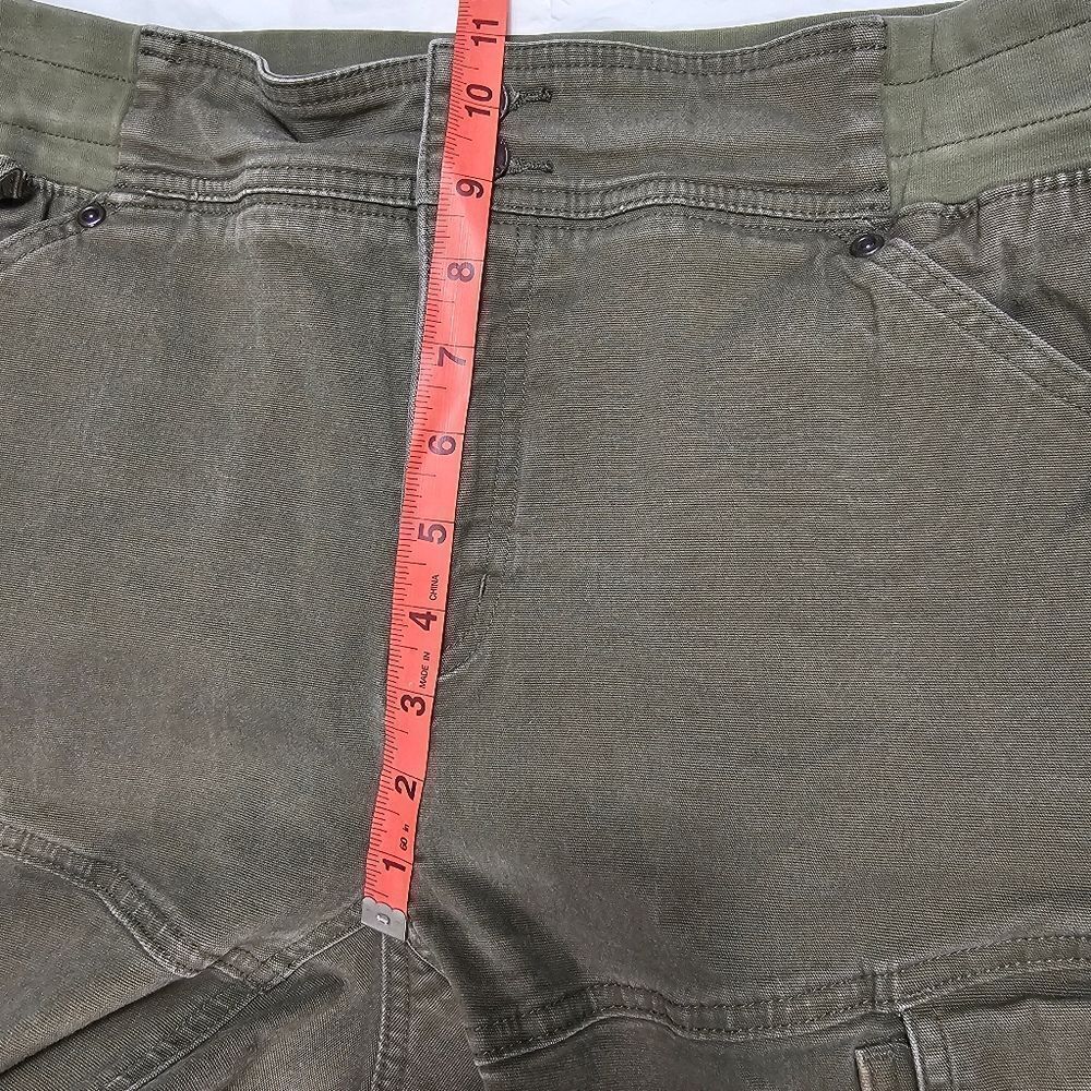 Duluth Green Cargo Pants With‎ Comfort Waistband Women's Size 14 - Picture 10 of 13